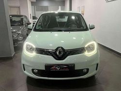 Verde acqua Usata 2020 Renault Twingo Due volumi | 9590 € (Buon prezzo)