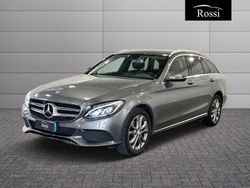 Nero Usata 2015 Mercedes 200 Sport Station wagon | 14.400 €