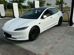 Usata 2024 Tesla Model 3 Standard Range Tre volumi | 32.000 € (Ottimo prezzo)