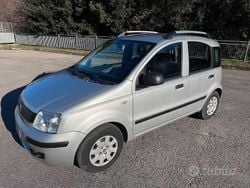Grigio Usata 2012 Fiat Panda Tre volumi | 5500 € (Buon prezzo)