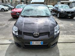 Nero Usata 2007 Toyota Auris Tre volumi | 6000 € (Molto cara)