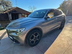 Grigio Usata 2020 Alfa Romeo Stelvio Sprint SUV | 27.500 € (Molto cara)