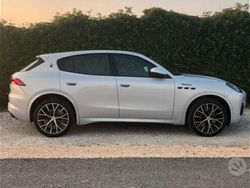 Usata 2023 Maserati Grecale SUV | 65.000 € (Ottimo prezzo)