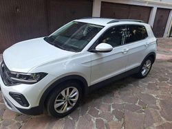 Bianco Usata 2024 VW T-Cross Edition SUV | 24.300 € (Cara)