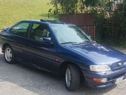 Blu Usata 1992 Ford Escort RS Coupé | 8250 €