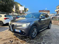Grigio scuro Usata 2018 Alfa Romeo Stelvio SUV | 18.990 € (Buon prezzo)