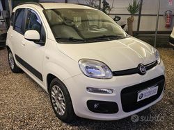 Bianco Usata 2013 Fiat Panda Lounge Tre volumi | 7900 € (Buon prezzo)