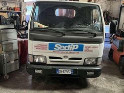 Bianco Usata 2003 Nissan Cabstar Pick-up | 15.000 €