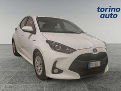 Bianco Usata 2020 Toyota Yaris Hybrid Business Edition Tre volumi | 14.900 € (Ottimo prezzo)