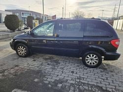 Usata 2006 Chrysler Voyager Monovolume | 2700 € (Ottimo prezzo)