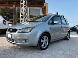 Grigio Usata 2004 Ford C-MAX Monovolume | 1990 € (Molto cara)