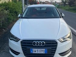 Bianco Usata 2014 Audi A3 Tre volumi | 9000 €