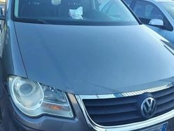 Grigio Usata 2007 VW Touran Monovolume | 2500 € (Buon prezzo)