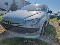 Blu Usata 2001 Peugeot 206 Roland Garros Tre volumi | 1000 € (Buon prezzo)
