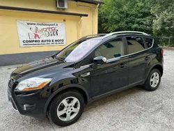 Nero Usata 2011 Ford Kuga Individual SUV | 8990 € (Molto cara)