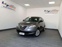 Grigio Usata 2015 Lancia Ypsilon Gold Due volumi | 5990 € (Ottimo prezzo)