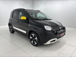 Nero Usata 2024 Fiat Panda Cross Cross Due volumi | 15.500 € (Buon prezzo)