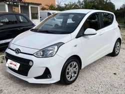 Bianco Usata 2017 Hyundai i10 Edition Due volumi | 9499 € (Buon prezzo)