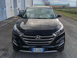 Nero Usata 2016 Hyundai Tucson Xpossible SUV | 10.800 € (Buon prezzo)