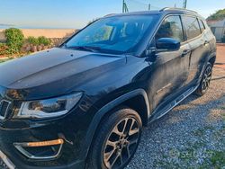 Nero Usata 2018 Jeep Compass Limited SUV | 18.000 €