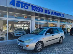 Grigio Usata 2000 Ford Focus Station wagon | 1000 € (Cara)