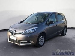 Grigio Usata 2016 Renault Scénic III Tre volumi | 9800 € (Buon prezzo)