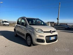 Beige Usata 2013 Fiat Panda Easy Tre volumi | 3890 € (Buon prezzo)