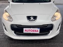 Bianco Usata 2013 Peugeot 308 Active Tre volumi | 5500 € (Buon prezzo)