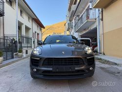 Grigio Usata 2017 Porsche Macan SUV | 34.900 € (Molto cara)