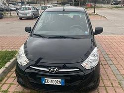 Nero Usata 2011 Hyundai i10 Due volumi | 4900 € (Molto cara)