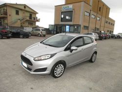 Argento Usata 2017 Ford Fiesta Business Edition Due volumi | 7740 € (Ottimo prezzo)