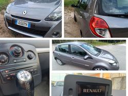 Grigio Usata 2010 Renault Clio III Dynamique Due volumi | 2190 € (Buon prezzo)