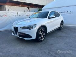 Bianco Usata 2017 Alfa Romeo Stelvio SUV | 20.900 € (Cara)