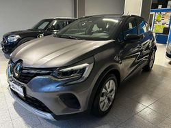 Grigio Usata 2020 Renault Captur Business SUV | 14.900 € (Buon prezzo)