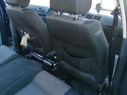 Usata 2002 VW Golf IV Comfortline Tre volumi | 2000 € (Cara)