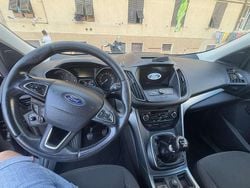 Usata 2017 Ford Kuga S SUV | 12.000 € (Buon prezzo)