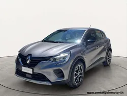 Grigio Usata 2022 Renault Captur Zen SUV | 17.000 € (Ottimo prezzo)