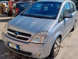 Grigio Usata 2005 Opel Meriva Monovolume | 800 € (Ottimo prezzo)