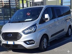 Grigio Usata 2018 Ford Tourneo Custom Furgone | 23.500 € (Molto cara)