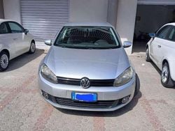 Argento Usata 2010 VW Golf Trendline Tre volumi | 5590 € (Cara)