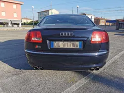 Usata 2007 Audi S8 Tre volumi | 15.000 €