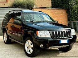 Nero Usata 2005 Jeep Cherokee Overland SUV | 6850 € (Buon prezzo)