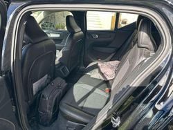 Nero Usata 2019 Volvo XC40 Momentum SUV | 12.000 € (Buon prezzo)