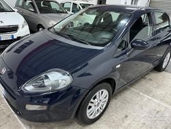 Blu Usata 2016 Fiat Punto Lounge Tre volumi | 6200 € (Buon prezzo)