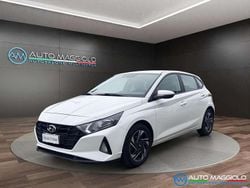 Bianco Usata 2023 Hyundai i20 Tre volumi | 13.000 € (Buon prezzo)