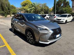 Grigio Usata 2015 Lexus NX300h Sport Line SUV | 17.990 € (Buon prezzo)