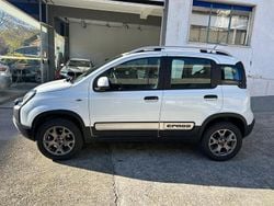 Bianco Usata 2016 Fiat Panda Cross Cross Due volumi | 17.490 € (Molto cara)