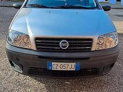 Grigio Usata 2006 Fiat Punto Due volumi | 3000 €