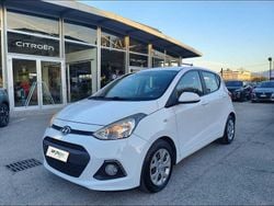Bianco Usata 2016 Hyundai i10 Due volumi | 8200 € (Buon prezzo)