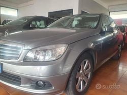 Grigio Usata 2009 Mercedes C200 Tre volumi | 6500 € (Buon prezzo)